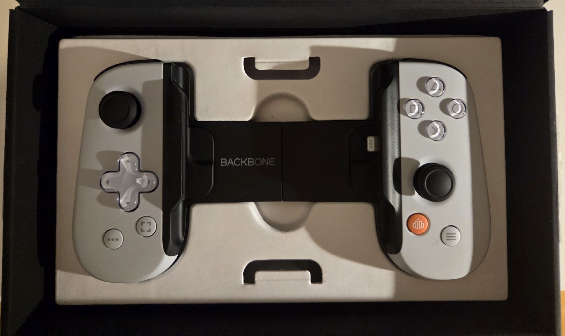 Sony Controller: Controller - Backbone One - PS Edition - Apple/Lightning Neu – Neu und originalverpackt aus Altstätten SG von Animatrixer 1