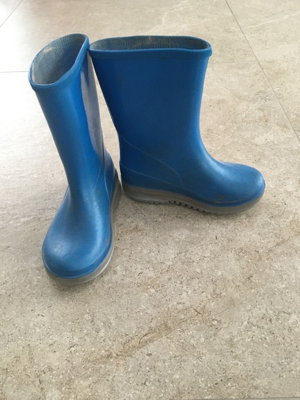 Scarpe da uomo: Gummistiefel Gr. 25 – Usato da Gächlingen venduto da Tara_devi