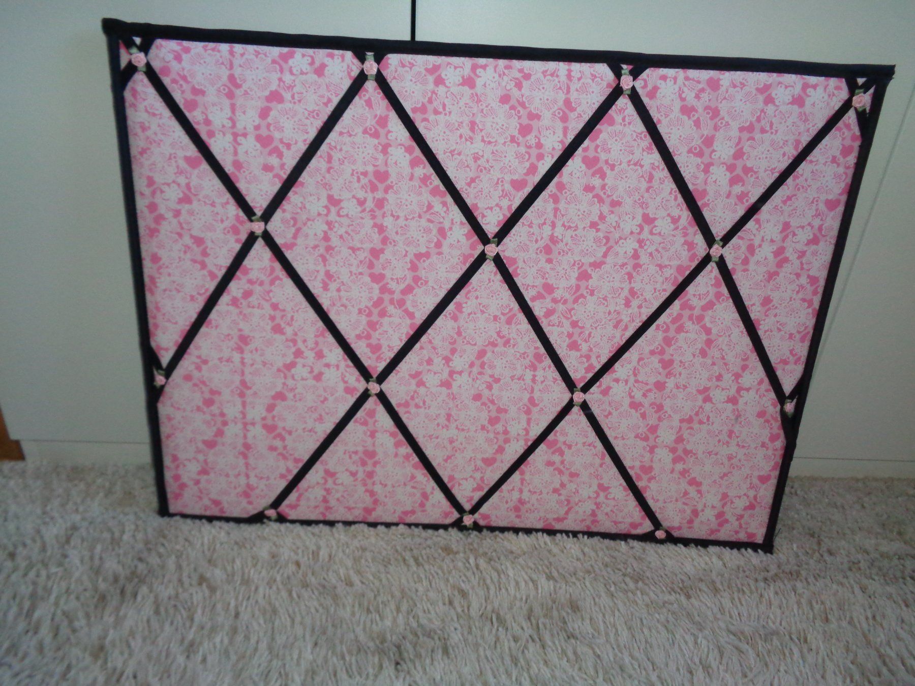 Tableaux: *** Memoboard *** / Pinnwand Rosa / mit Blümchen – D'occasion à Othmarsingen par Leuchtturmlady 2