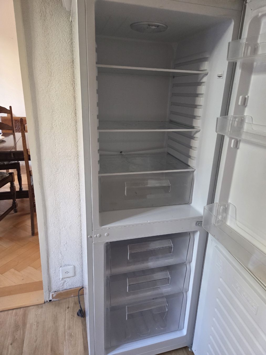 Frigoriferi: frigo congelateur – Usato da La Chaux-de-Fonds venduto da Flapi74 1