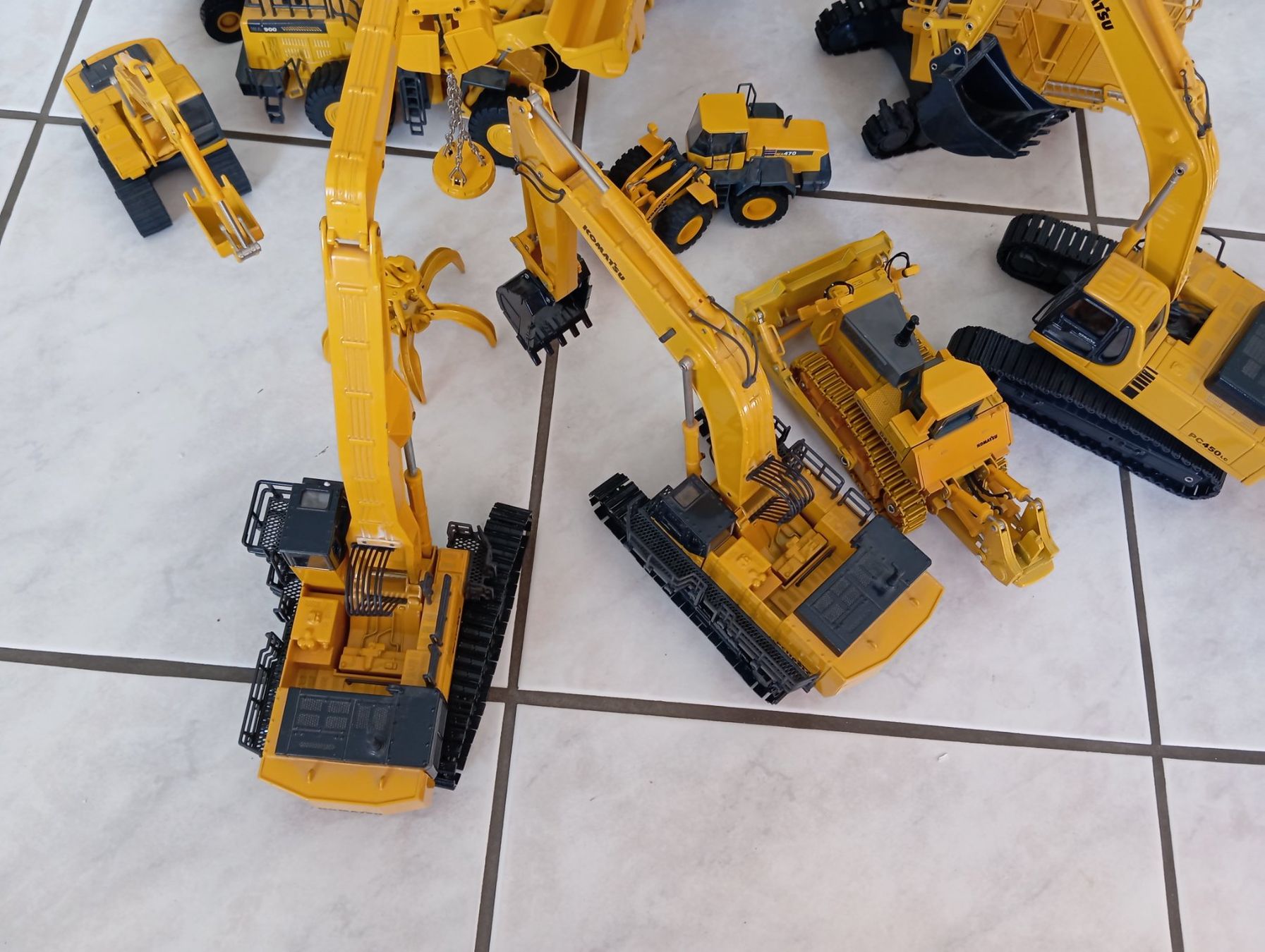 Joal Kits de montage: Komatsu Sammlung – Neuf (Voir description) à Haag (Rheintal) par Mayon1 4