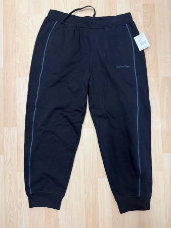 Calvin Klein Jogginghose Schwarz – Gr. L – Neu mit Etikett