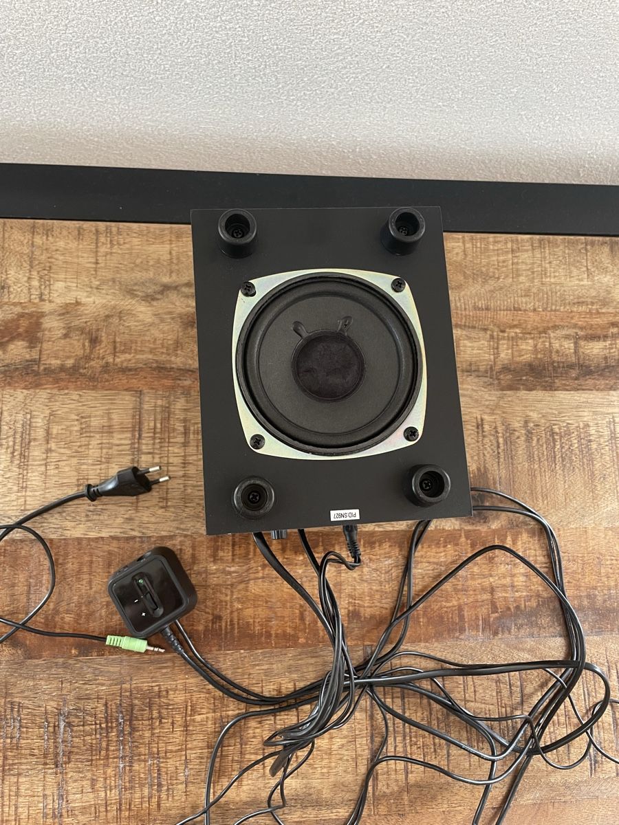 Logitech Lautsprecher: Logitech LS21 Lautsprecher-Set mit Subwoofer gebraucht – Gebraucht aus Sevelen von L-Manuel-0 2