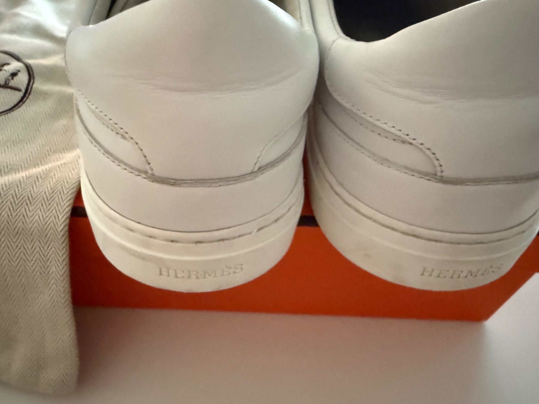 Hermès Chaussures femmes: Hermes sneakers Day – Défectueux à Gimel par fan_8tvc 1