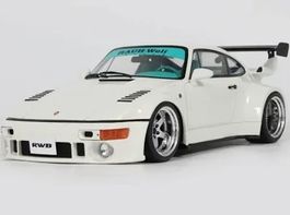 PORSCHE 911 964 RWBA RAUH WELT 2023 WEISS, 1:18 GT-SPIRIT
