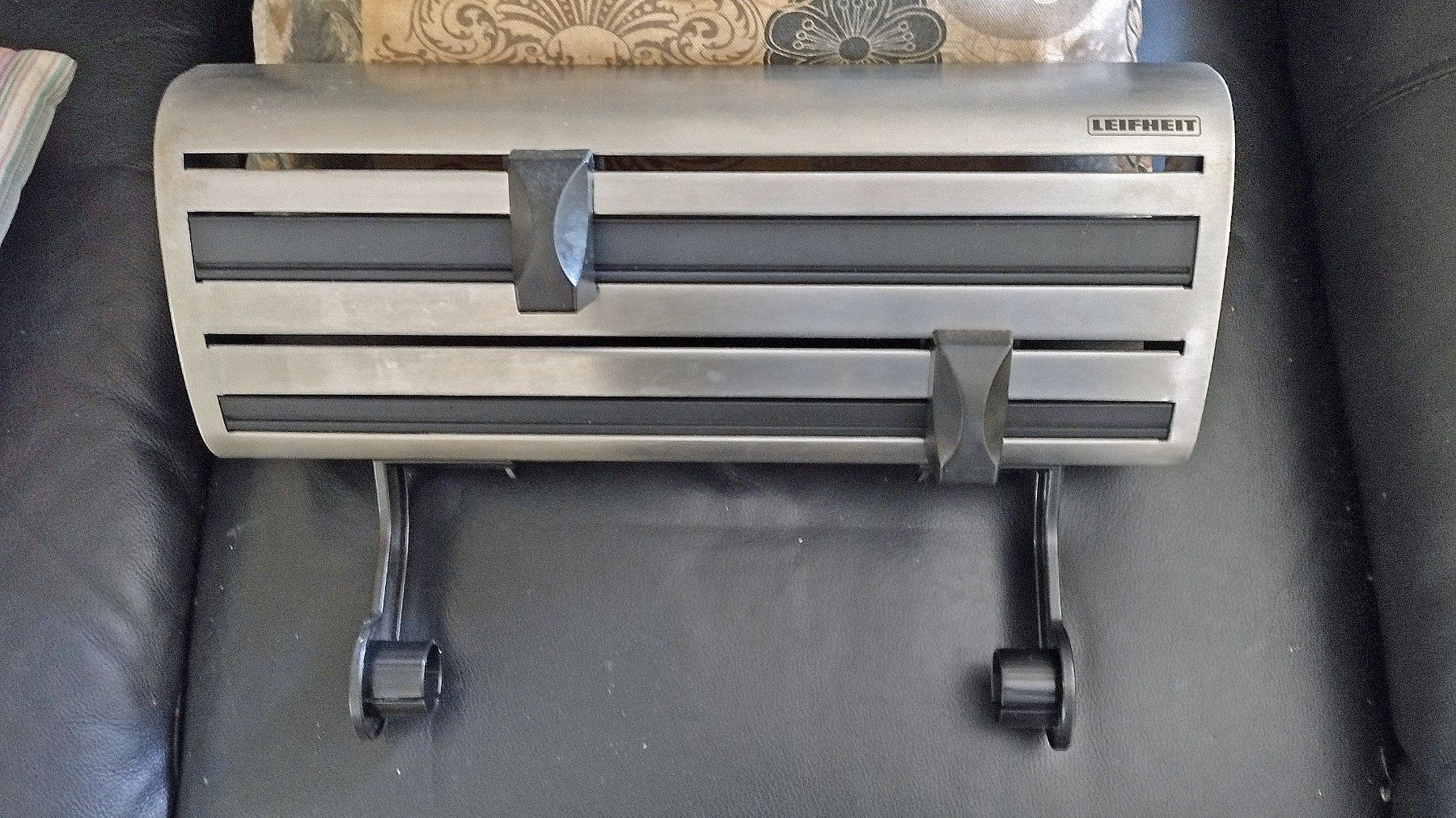 Leifheit Altro per la casa: Leiheit Wandrollenhalter – Usato da Nidau venduto da dan_29s5