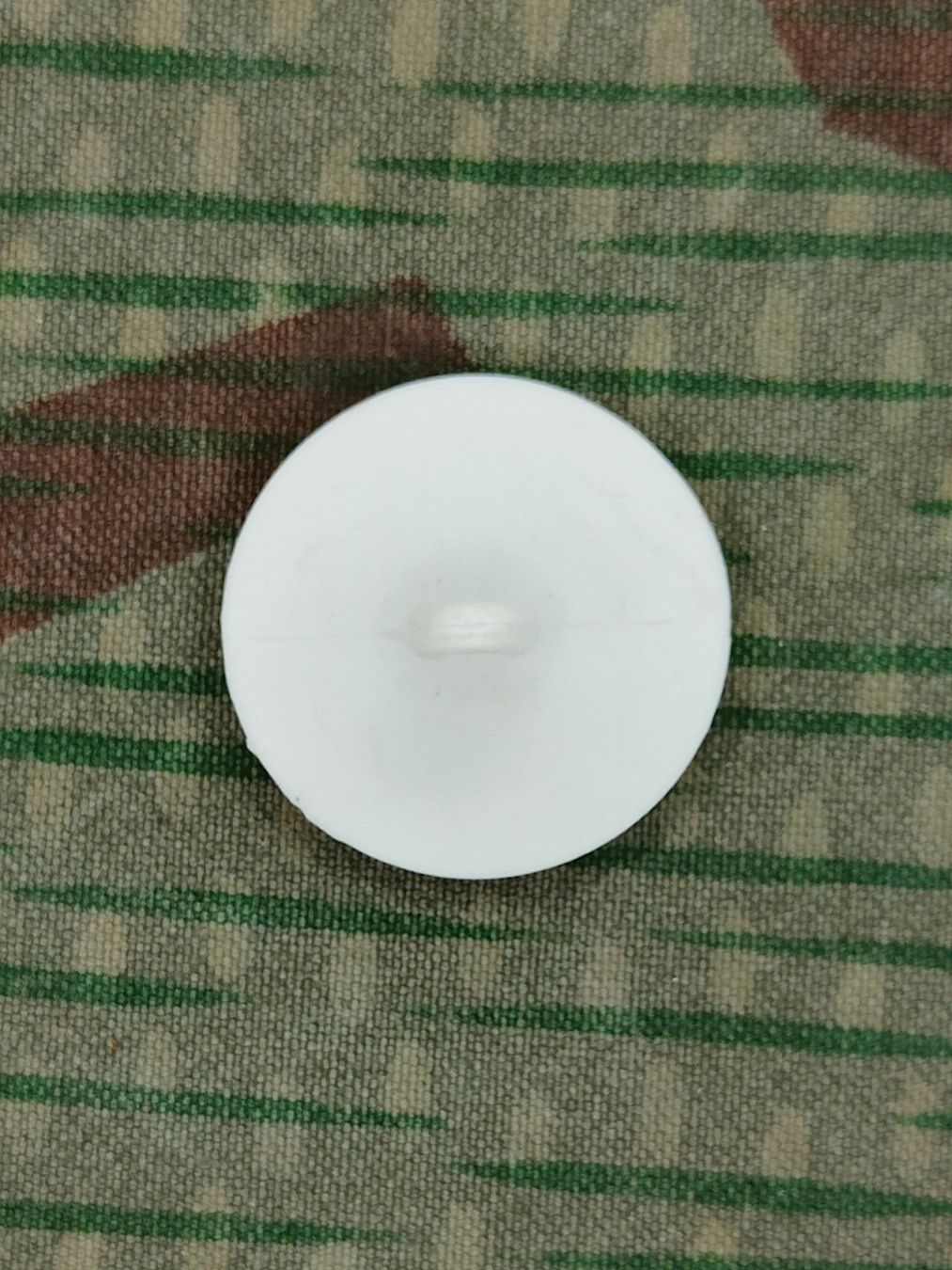 Uniformi: Uniformknopf Marine, 25.5 mm, weiss – Usato da Bauma venduto da SwissMilitaria 1