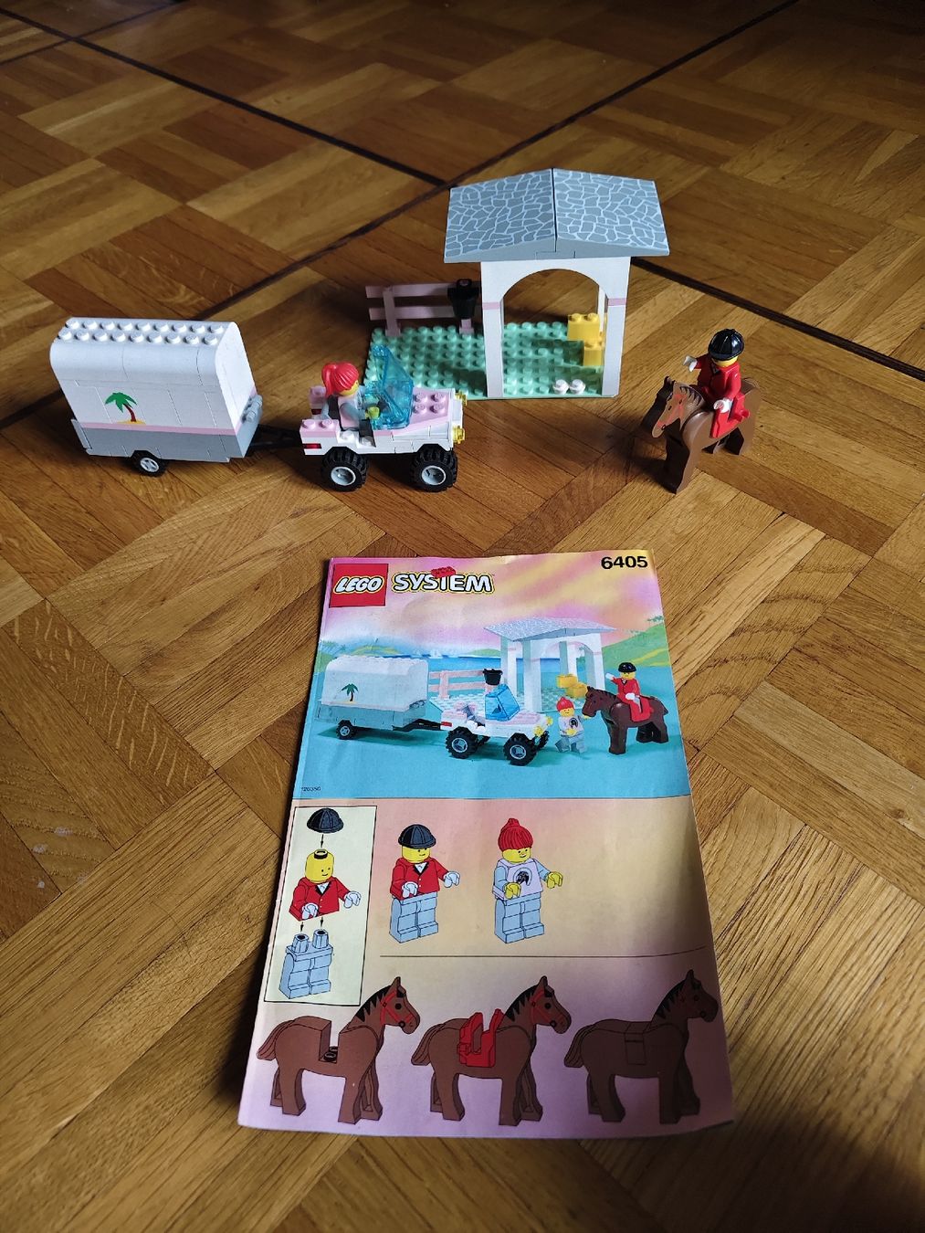Lego Kit di costruzioni: Lego System Paradisia 6405: Sunset Stables – Usato da Chambésy venduto da Clocloxxx