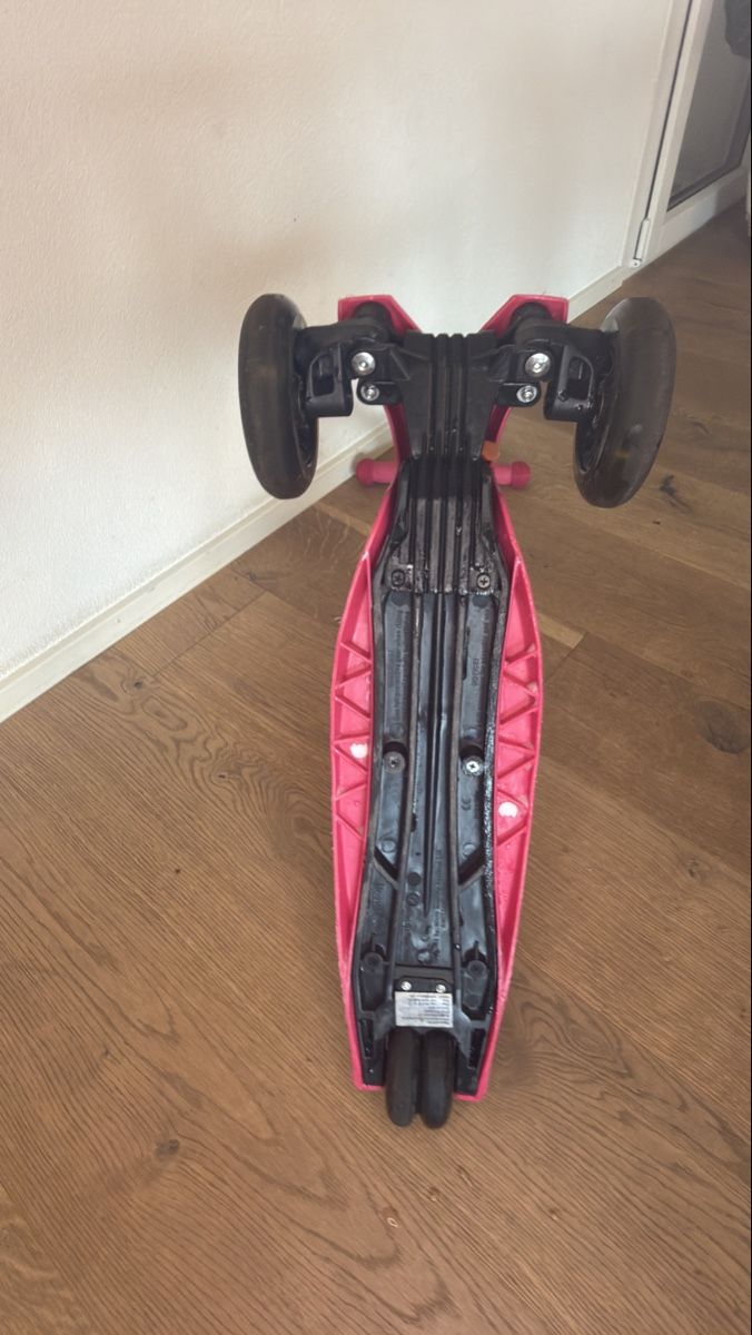 Micro Kickboard: Micro LED Maxi Scooter – Usato da Horw venduto da Hatorihanzo 2