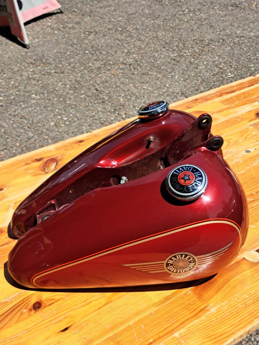 Harley-Davidson Accessori per altri veicoli: Harley-Davidson FLSTF Tank – Usato da Jona venduto da Crazy_l