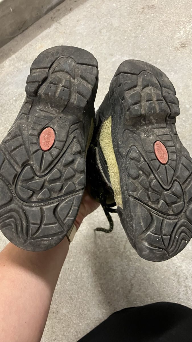 Schuhe für Jungen: Kinder Wanderschuhe Grösse 29 – Gebraucht aus Wettingen von Vichli 1