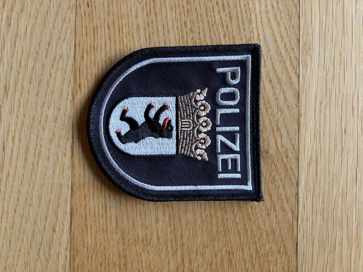 Insignes: Patch Polizei Berlin – D'occasion à Samedan par Nomad_907