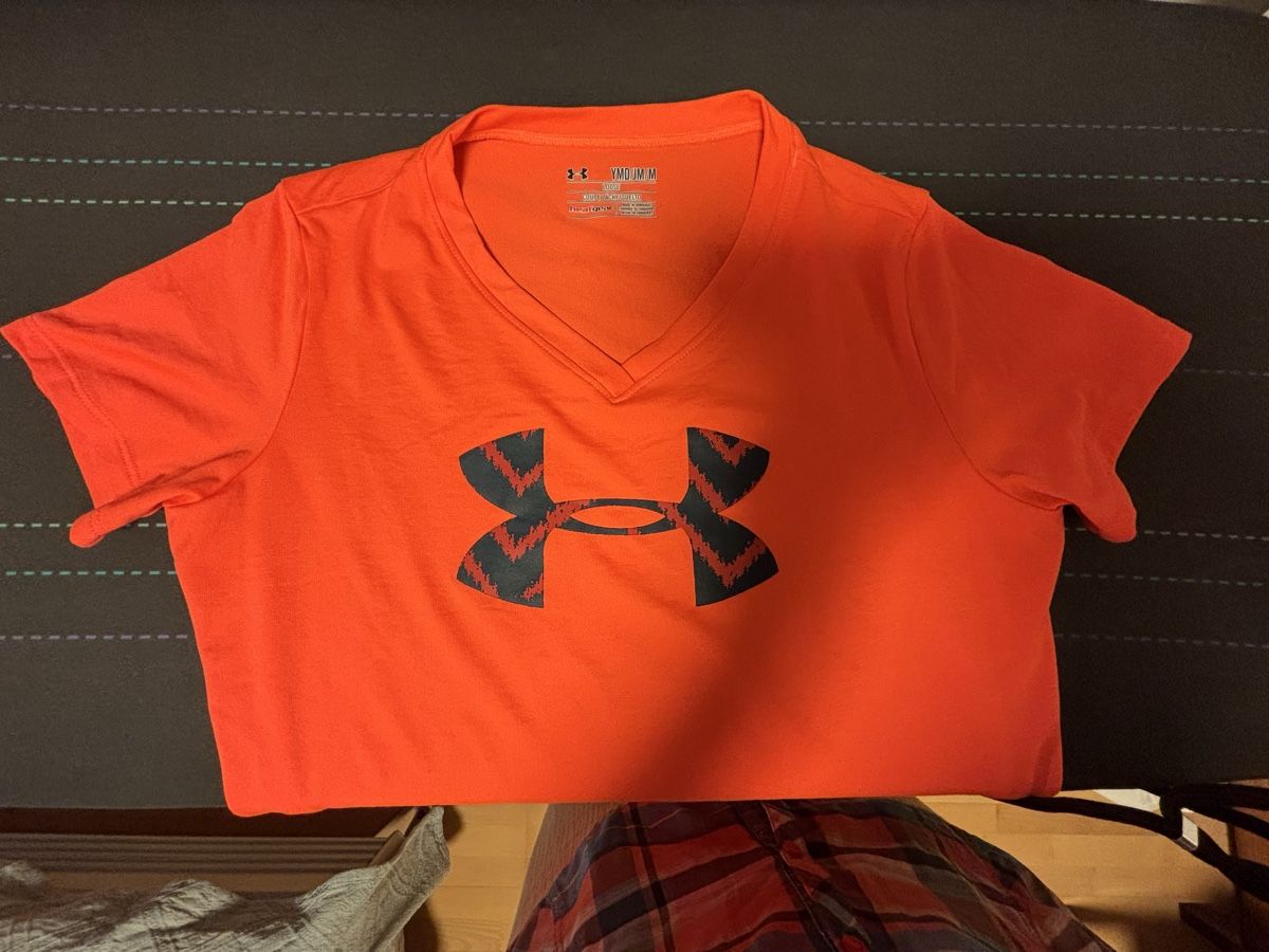T-shirt: Sport Tshirt M – Usato da Kesswil venduto da Branca-01 4