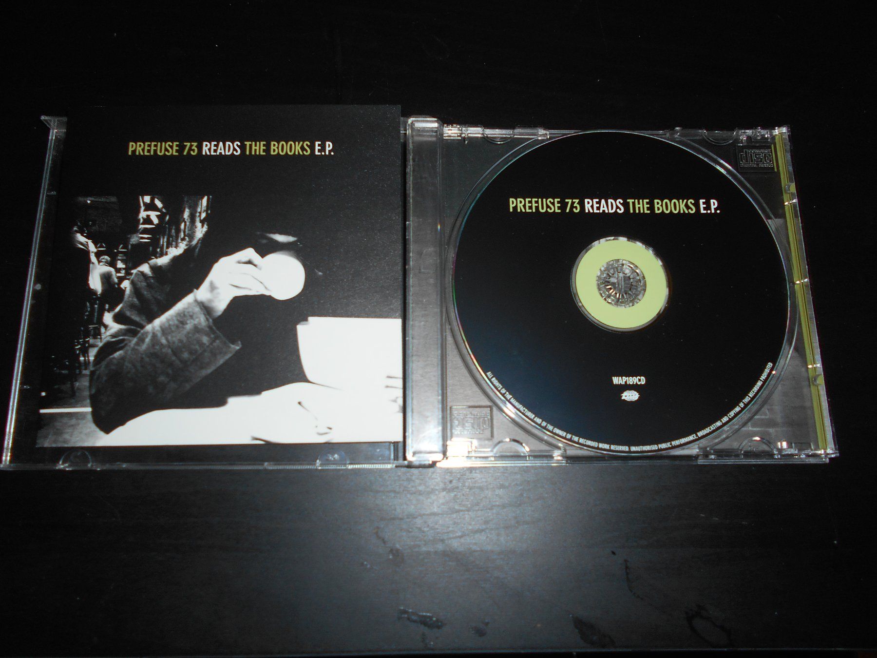 CDs: Prefuse 73 -- Reads The Books E.P. / 2005 – Gebraucht aus Aarberg von witchhunter01