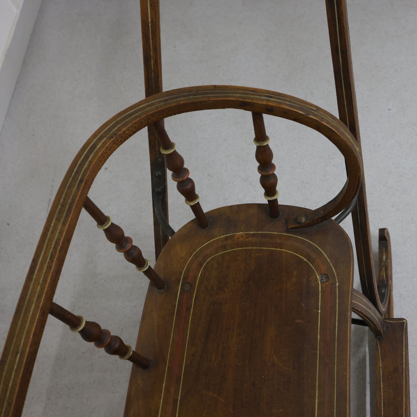 Gravures sur bois: Antiker Stosschlitten – D'occasion à Volketswil par brockipfannenstil 7