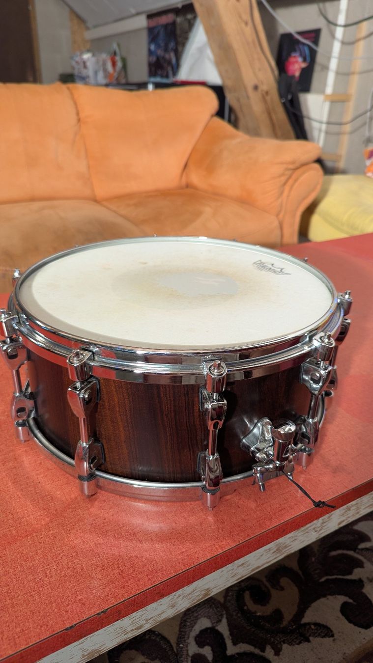 Strumenti musicali: Caisse claire Tama Starphonic Bubinga 14" – Usato da Montagny-Yverdon venduto da Dylancoco36