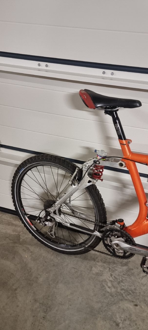 GT Vélos: GT LTS 1000 DS – D'occasion à Seon par Stibinio 1