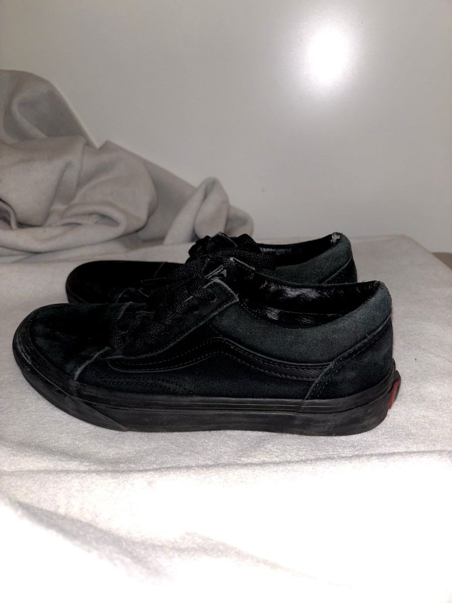 Vans Scarpe da donna: Vans UA Old Skool low black – Usato da Luzern venduto da fer_5lyj 2