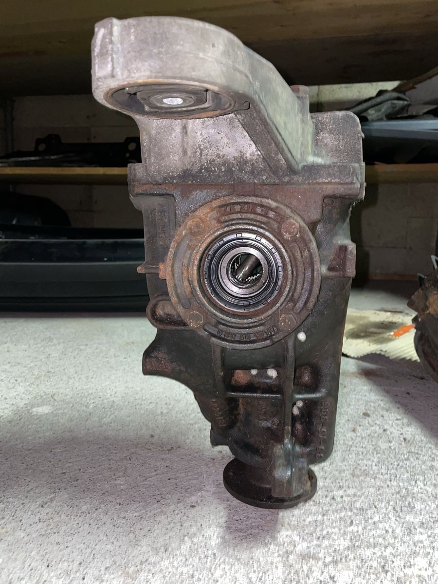 BMW Tutti pezzi di ricambio auto: BMW E36 Z3 Differential – Difettoso da Buchs AG venduto da twinturbo2 5