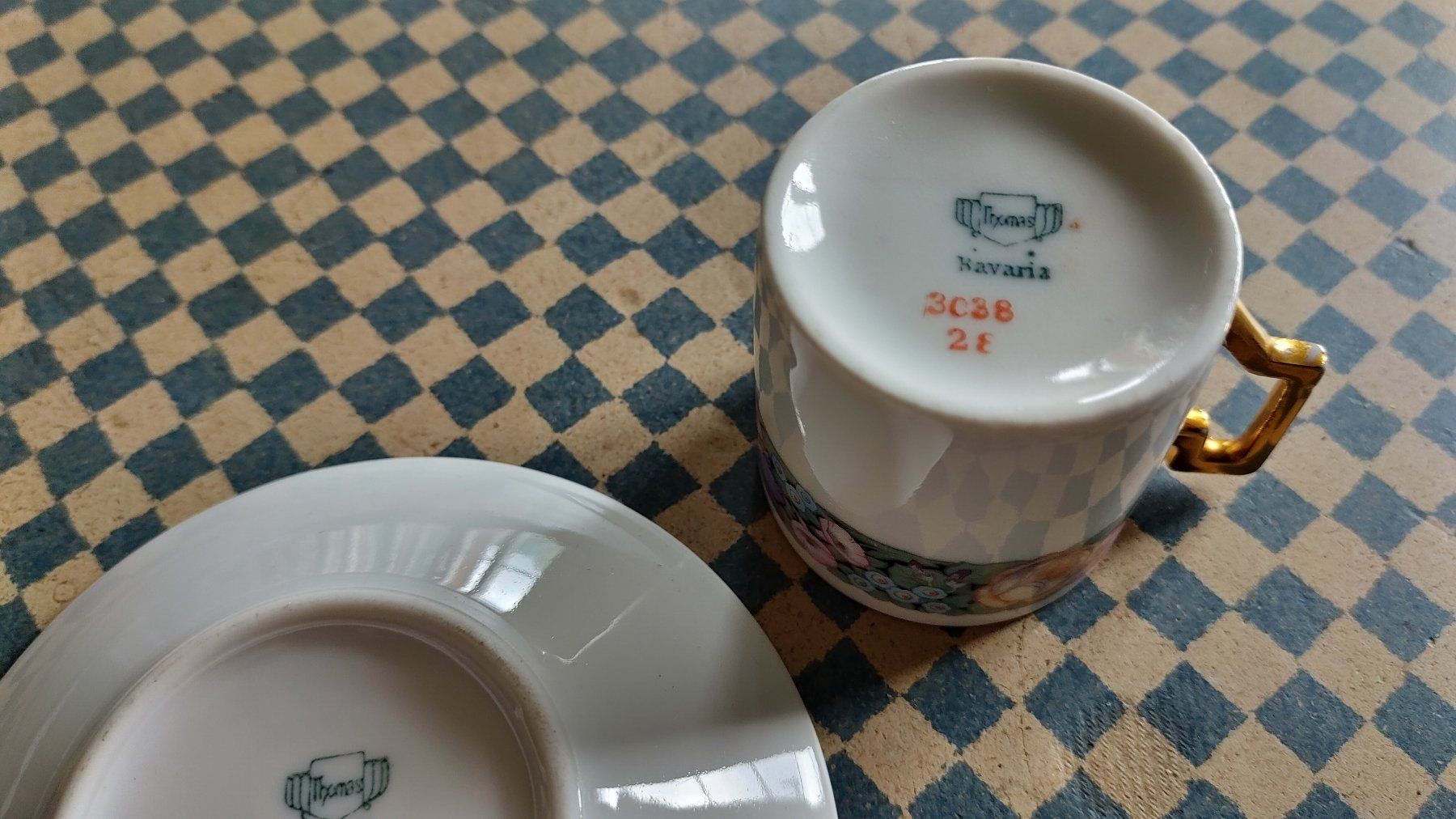 Tazze: Cafétasse handbemalen – Usato da Gossau ZH venduto da Ooosssaaa 1