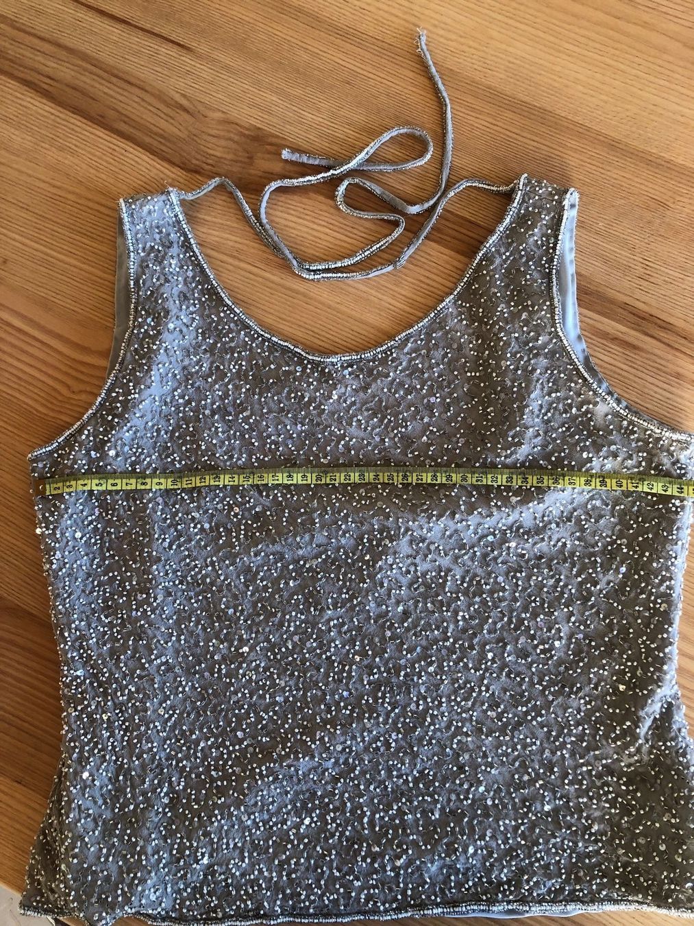 Top: Top grigio/argento Mis.42/44 IT – Usato da Davesco-Soragno venduto da dvf_7h6d 1