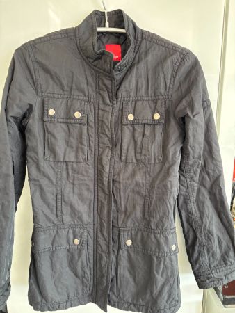 Jacke S.Oliver Grösse 36, Reissverschluss & Druckknöpfe