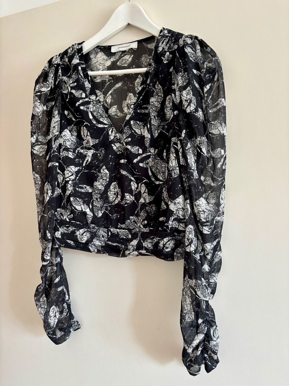 Promod Top: Promod haut taille. S – Nuovo (secondo la descrizione) da Dombresson venduto da feline_ne