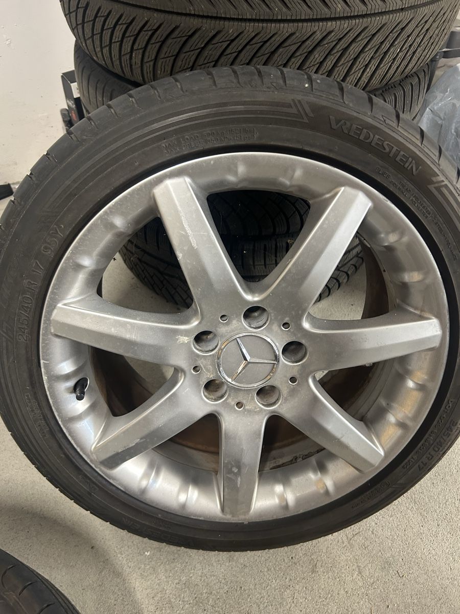 Pneumatici & Ruote complete: Mercedes Räder 245/40/R17  – Usato da Zufikon venduto da dar_6cwb 1