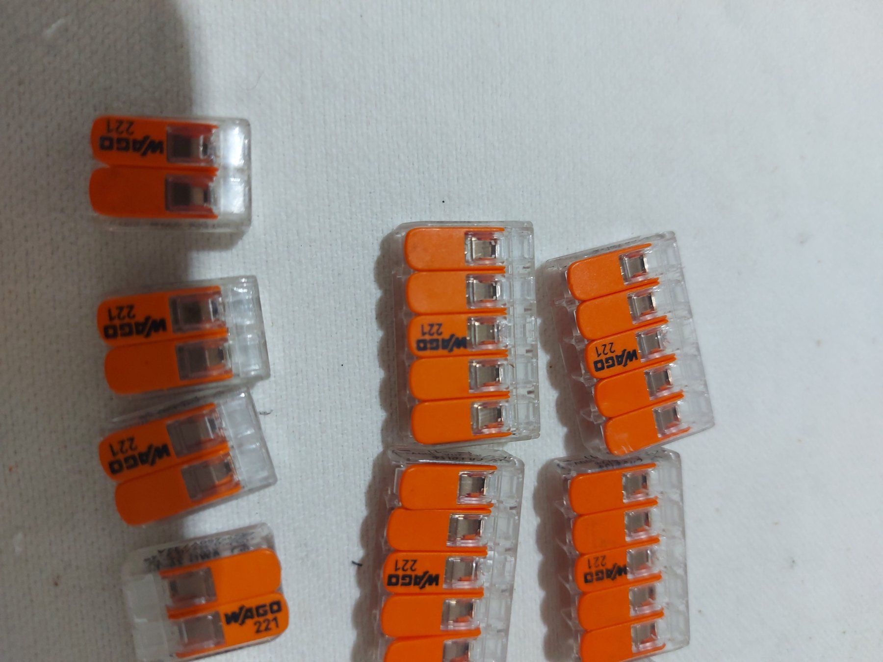 Componenti elettronici: WAGO Klemmen 221 SET mit 20 Stück – Usato da Rheinau venduto da profitronic.shop 8