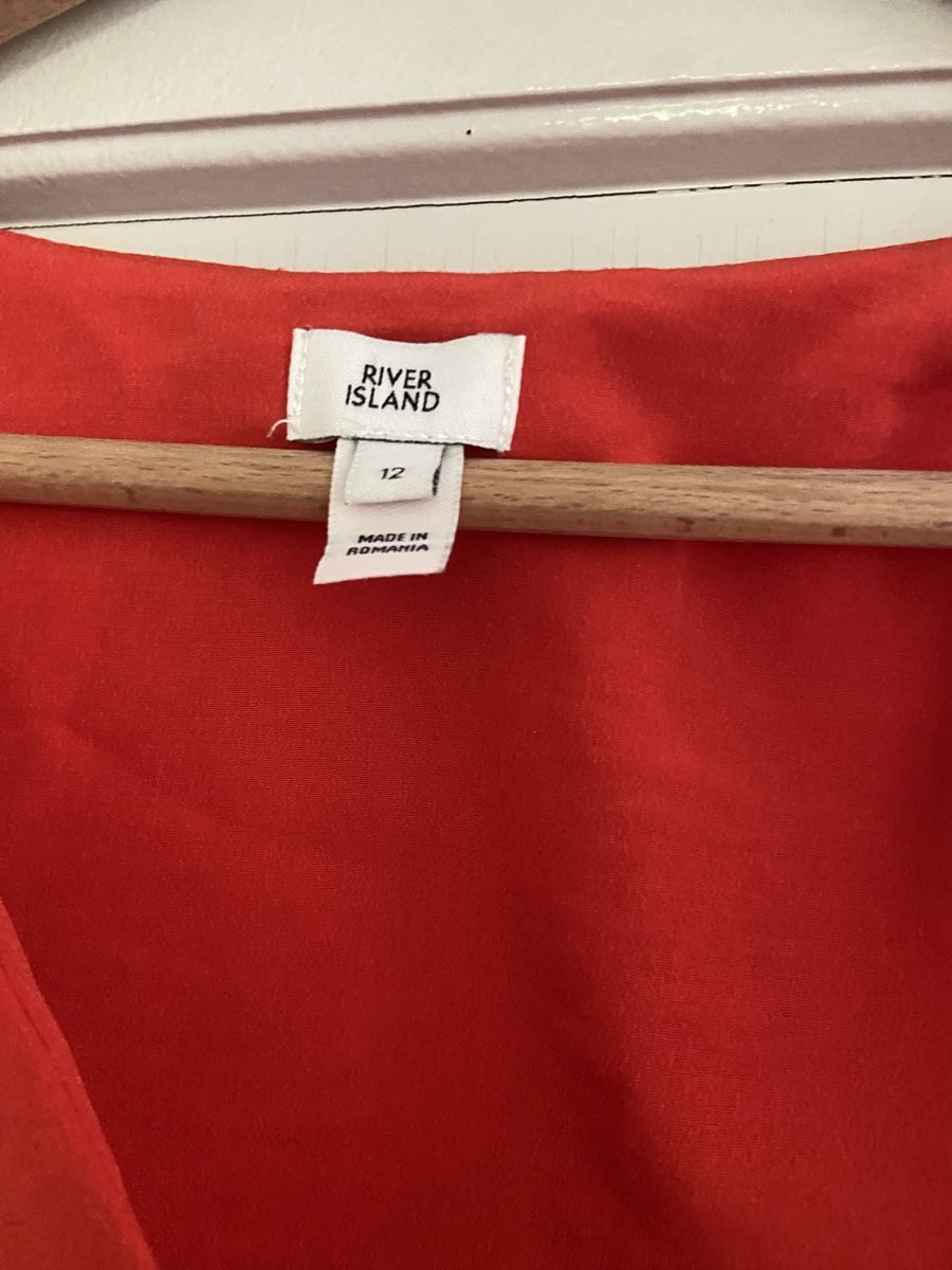 Camicette: River Island Bluse, tailliert – Usato da Zürich venduto da Sixwieswell 1