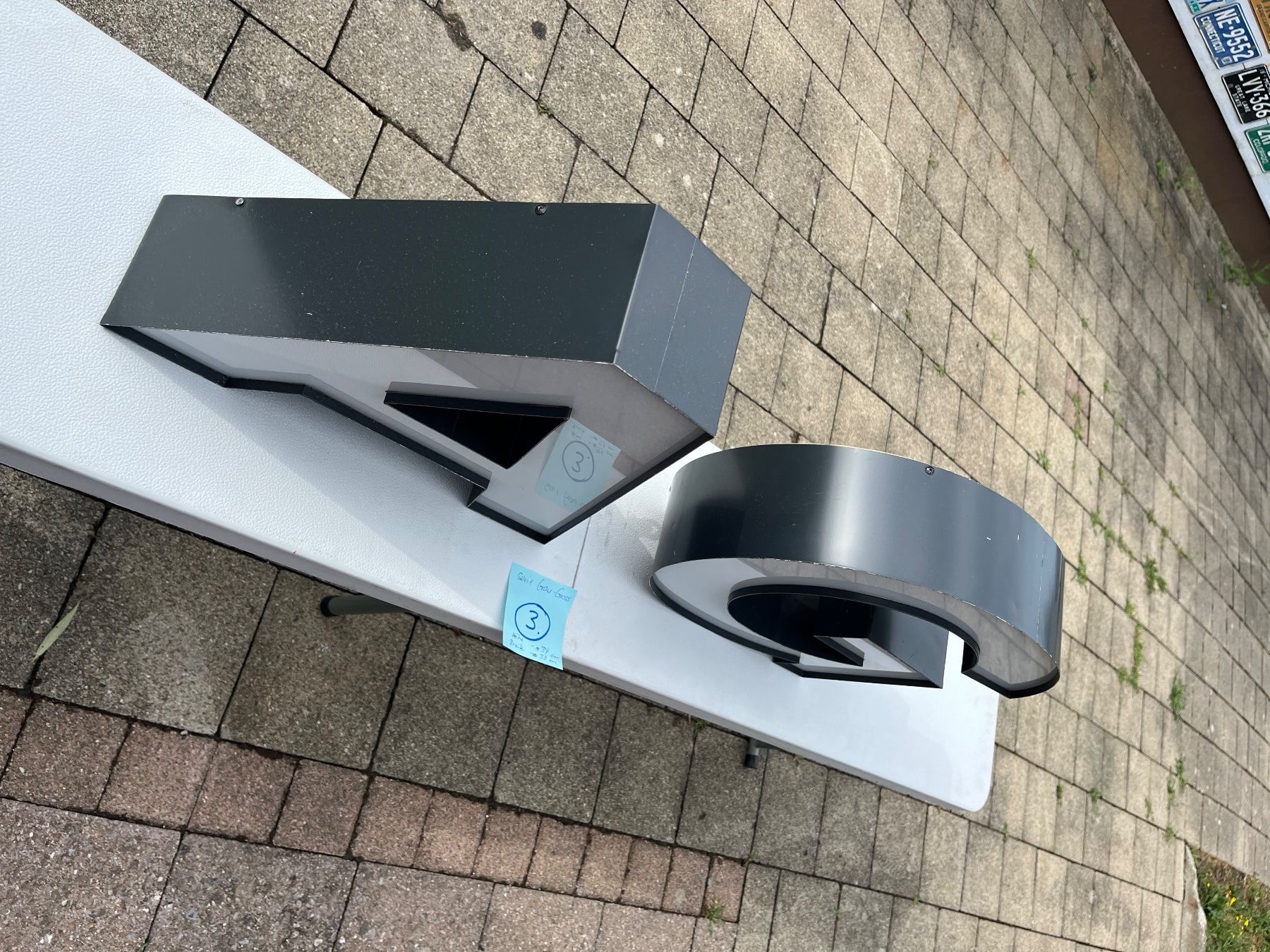 Lampade: Einzelne Leuchtbuchstaben 12Volt LED - geprüft I.O. – Usato da Menziken venduto da Hotdevil1 2