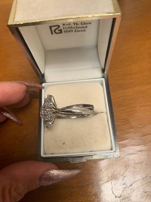 Anelli: Atemberaubender Diamant Ring 1,8 Karat 750 – Usato da Rothrist venduto da Oddymanliane 2