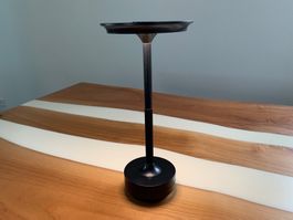 Tischlampe mit Akku dimmbar aus Aluminium schwarz