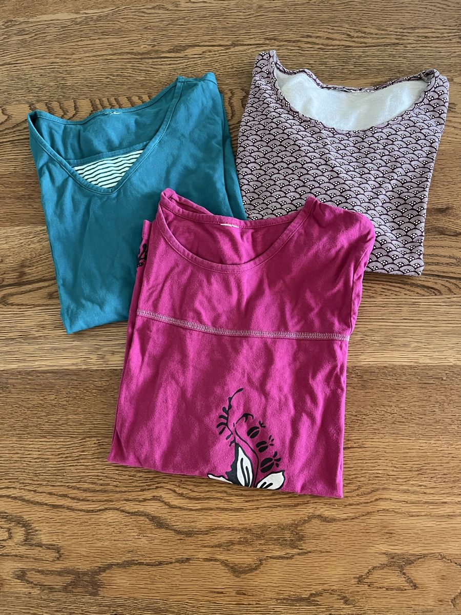 Pullover & Sweatshirts: Pully und Shirts  – Neu (gemäss Beschreibung) aus Schliern b. Köniz von medion3098 1