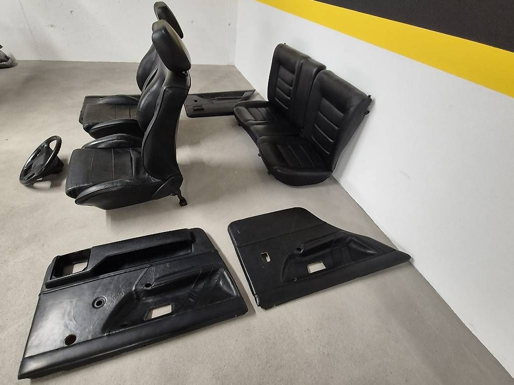 Volkswagen Tutti pezzi di ricambio auto: VW Golf 2 G60 Lederausstattung – Usato da Hittnau venduto da G60ael 3
