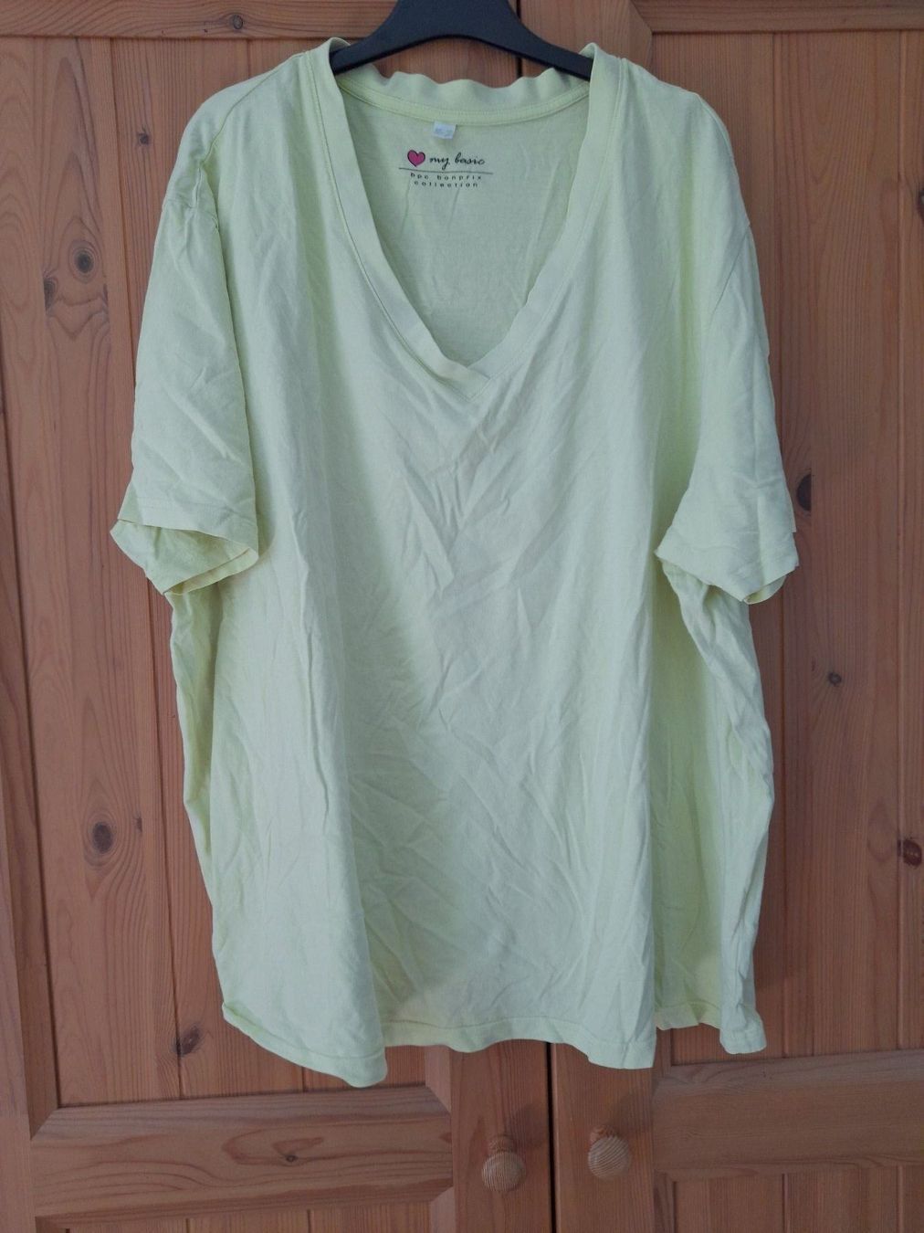 T-shirt: 1thee shirt dames(52-54) – Usato da Miecourt venduto da Marly1