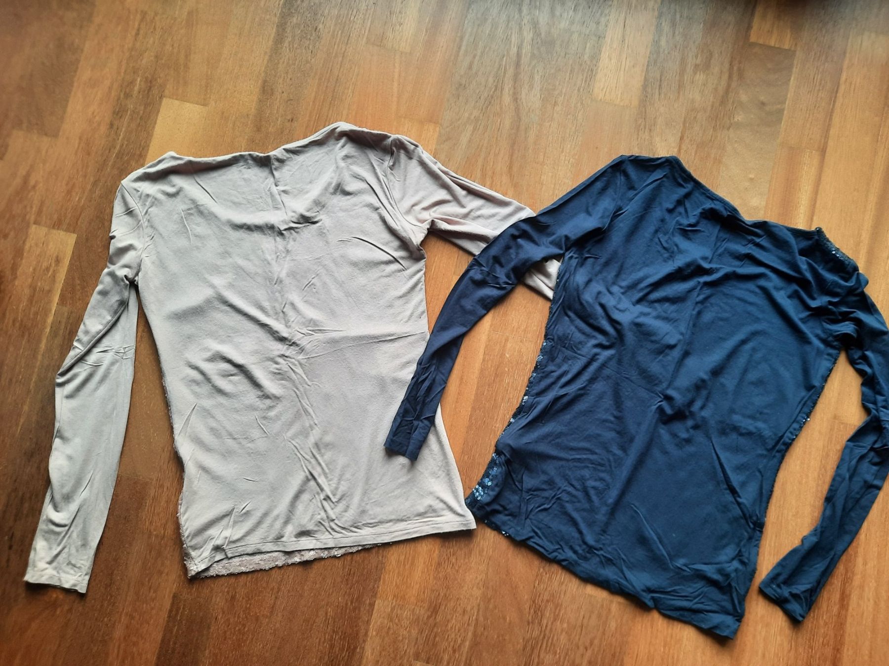 Guess Top: GUESS  2  Damen Oberteile - ein Preis  ! – Usato da Buchs SG venduto da miska01 4