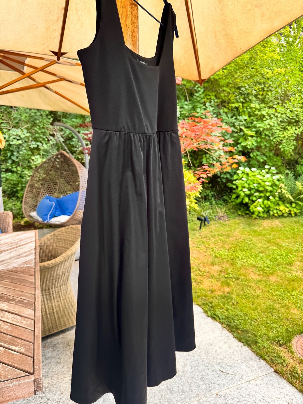 Comma Kleider: Brandneues Kleid von Comma, – Gebraucht aus Zürich von gregart 3