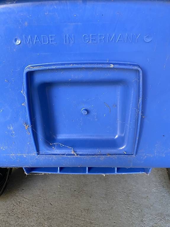 Sonstiges für Büro & Gewerbe: Kunststoffcontainer – Gebraucht aus Brügg BE von Nayeli02 3