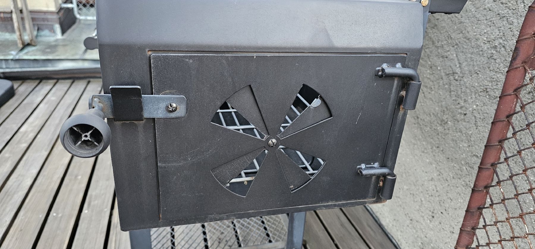 Grills: Jamestown Grill Kombistation – Gebraucht aus Murten von RYO_RYO 3