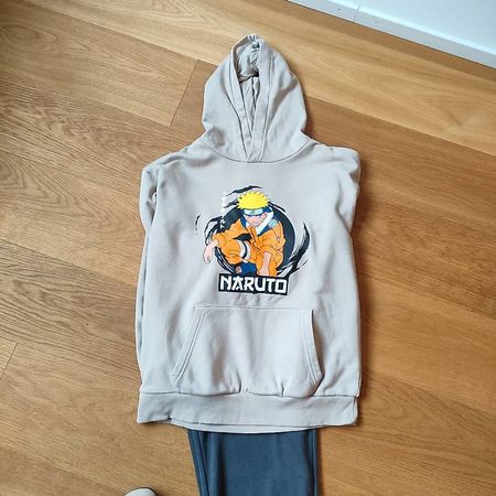 Naruto: Pullover und Hose zusammen Gr. 158 - NEUWERTIG