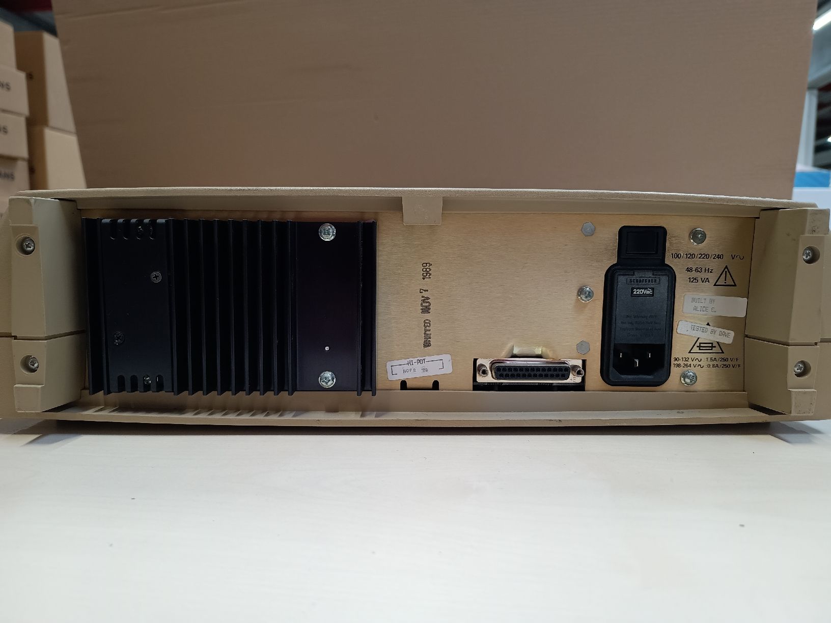 Alle Werkzeuge: Data I/O Series 22 PROM Programmer – Defekt aus Döttingen von Schlei 6