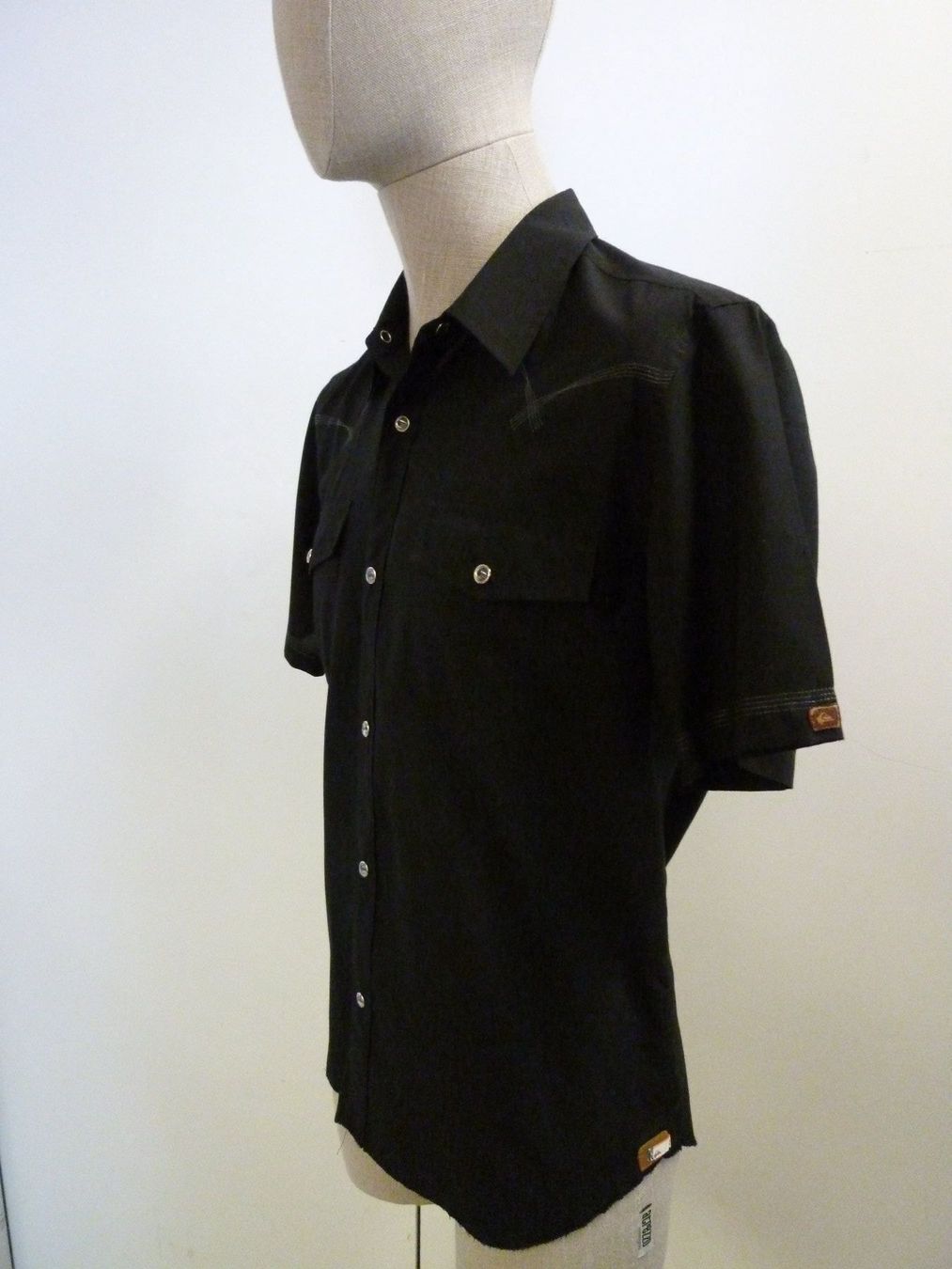 Camicie: Quicksilver Casual Hemd kurzarm – Usato da Obfelden venduto da Masme 1