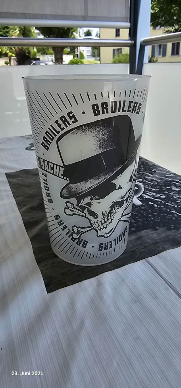 Tutte le decorazioni: Broilers Becher Sommer 2023 - Top Zustand - Rarität! – Nuovo (secondo la descrizione) da Kriens venduto da angelaruediger 2