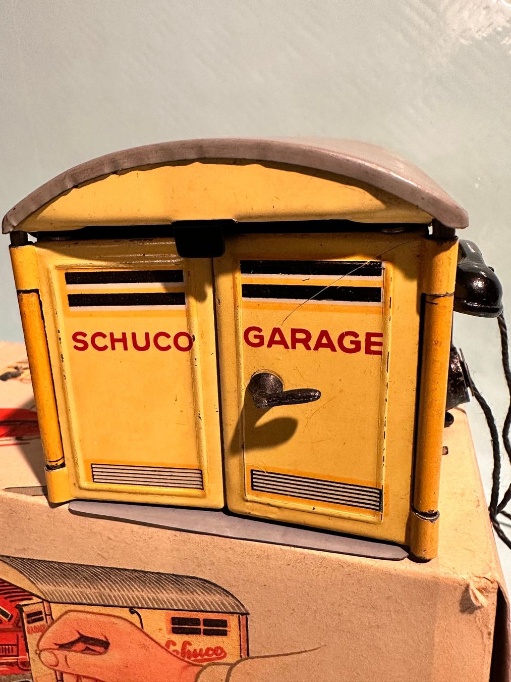 Schuco Giocattoli: Alte Schuco Garage No. 1500  Made in Germany – Usato da Seuzach venduto da Jage 3