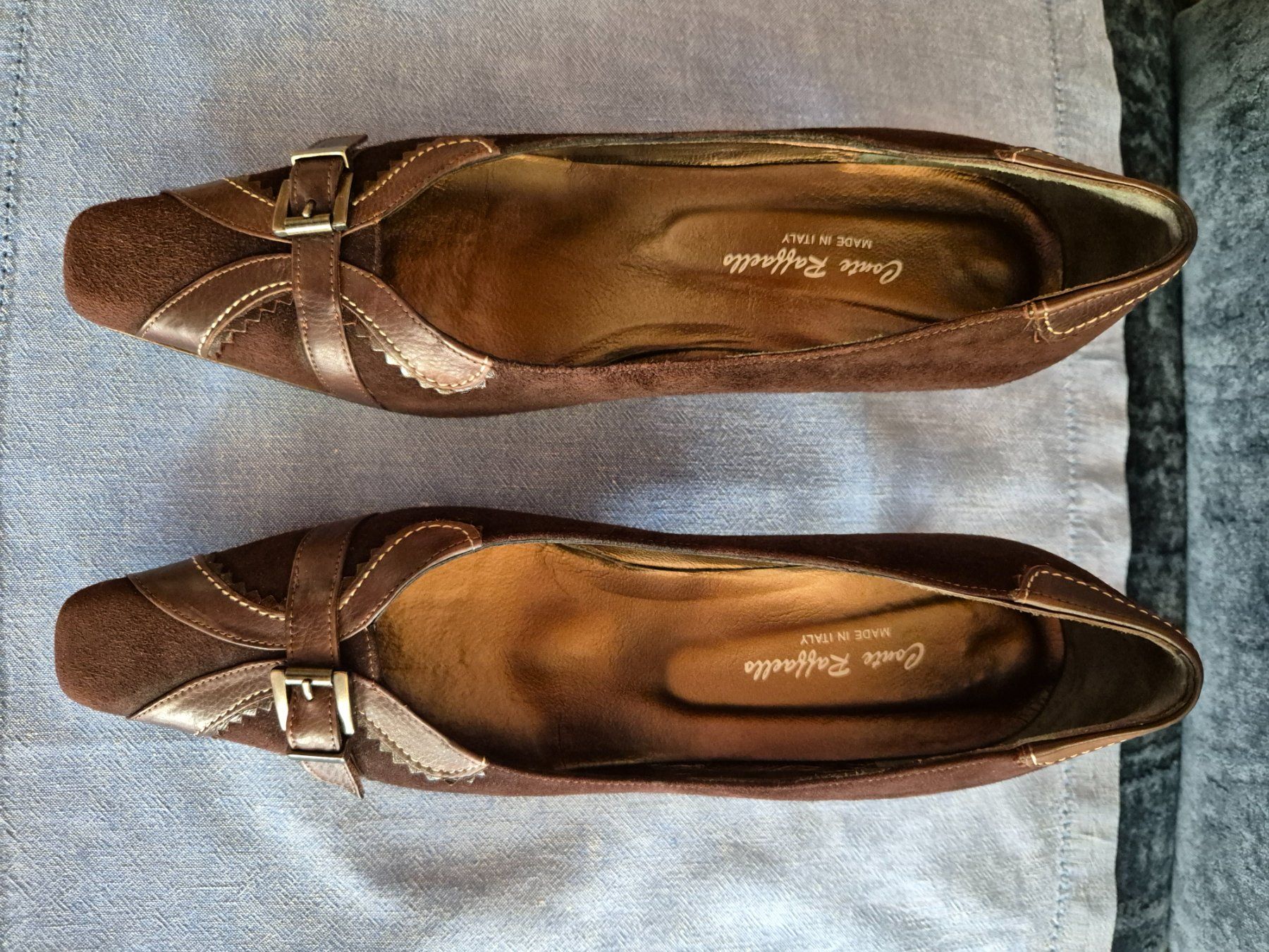 Damenschuhe: Escarpins dames, T 38, cuir daim, couleur chocolat – Neu (gemäss Beschreibung) aus La Tour-de-Peilz von PasciSwiss 1