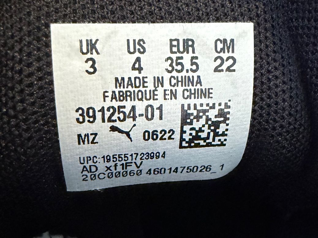 Puma Scarpe per ragazzi: Puma Sneaker- oder Turnhallenschuh – Usato da Herrliberg venduto da apr_r9fh 5
