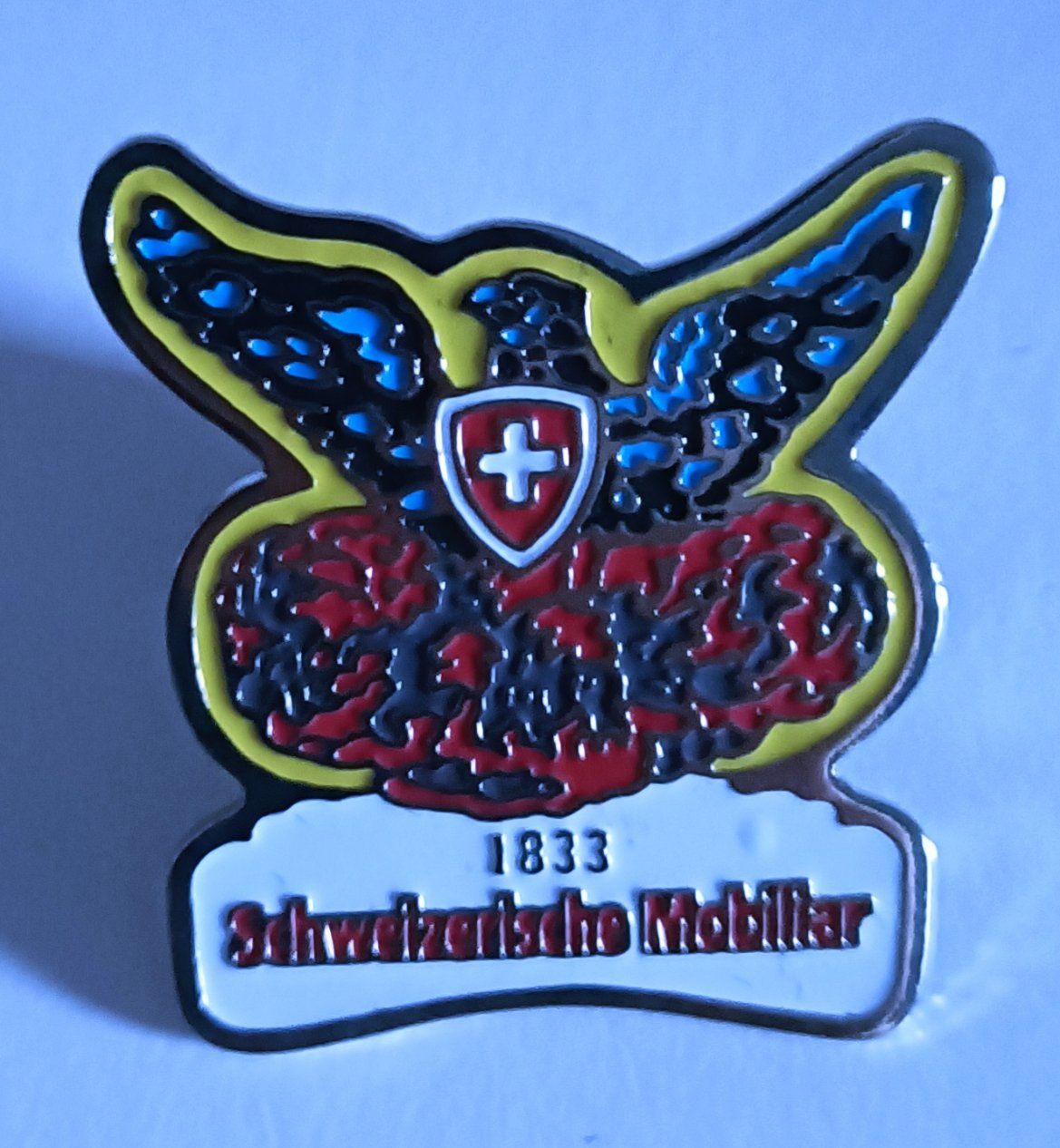 Plaketten & Abzeichen: Pin Schweizerische Mobiliar 1833 – Gebraucht aus Köniz von VintagePin