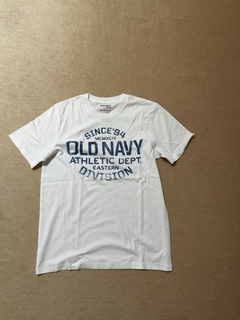 T-Shirt Old Navy graphic print white S