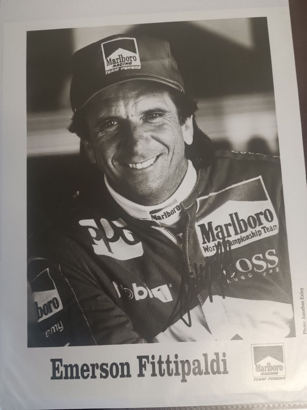 Autografi: Emerson Fittipaldi - handsigniert - 20x25cm – Usato da Menziken venduto da Artographs